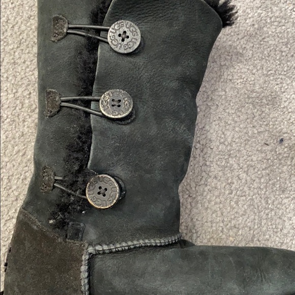 UGG boots - Picture 3 of 4